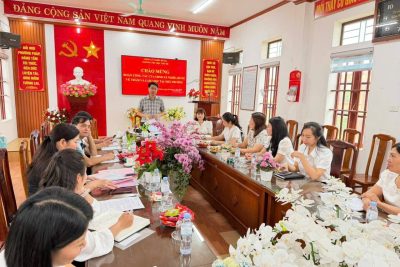 UBND XÃ NGHĨA HƯNG LÀM VIỆC VỚI TRƯỜNG TIỂU HỌC LIỄU ĐỀ